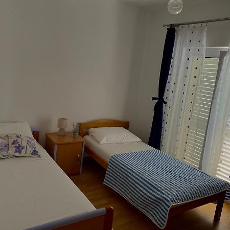 트로기르 Apartman Nives 아파트 외부 사진
